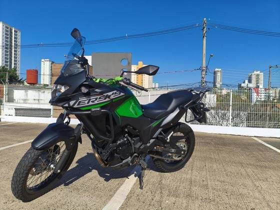 KAWASAKI VERSYS ABS KAWASAKI VERSYS ABS